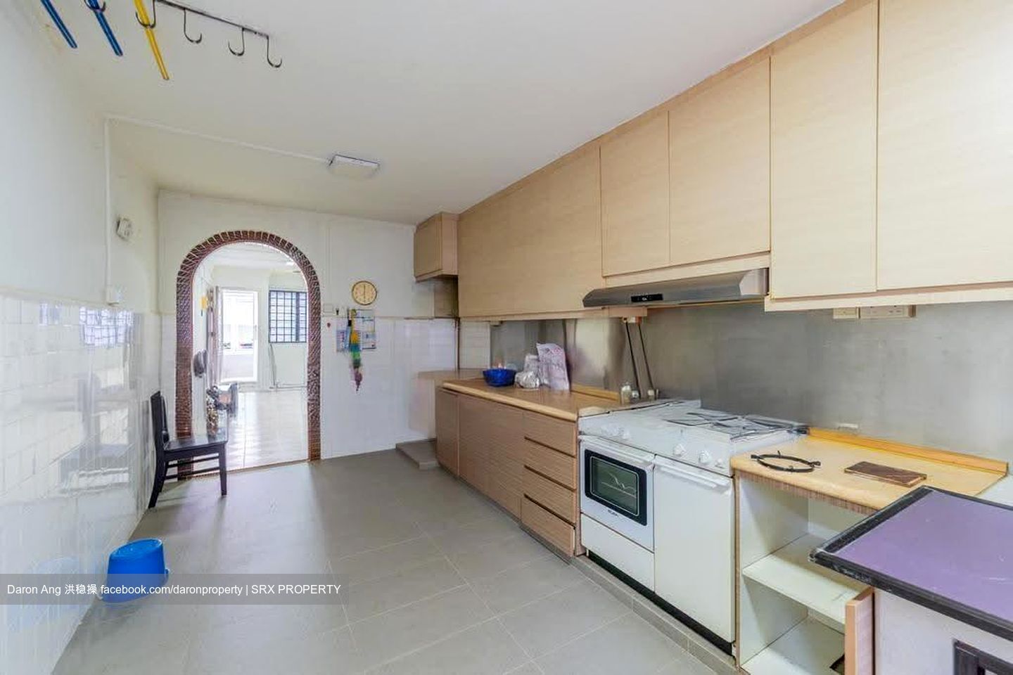 Blk 214 Bedok Town Centre (Bedok), HDB 3 Rooms #636652941